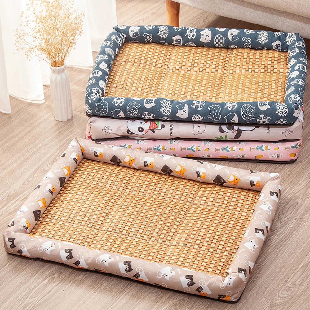 Cama de verano para mascotas con superficie tejida y apoyo