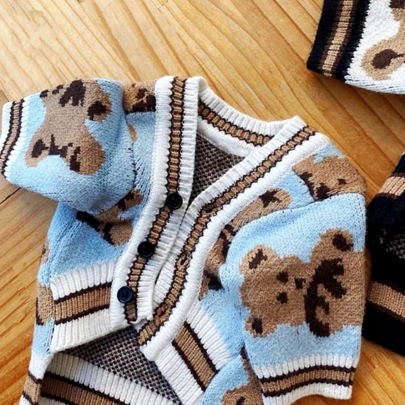 Suéter tejido a rayas para perros y gatos