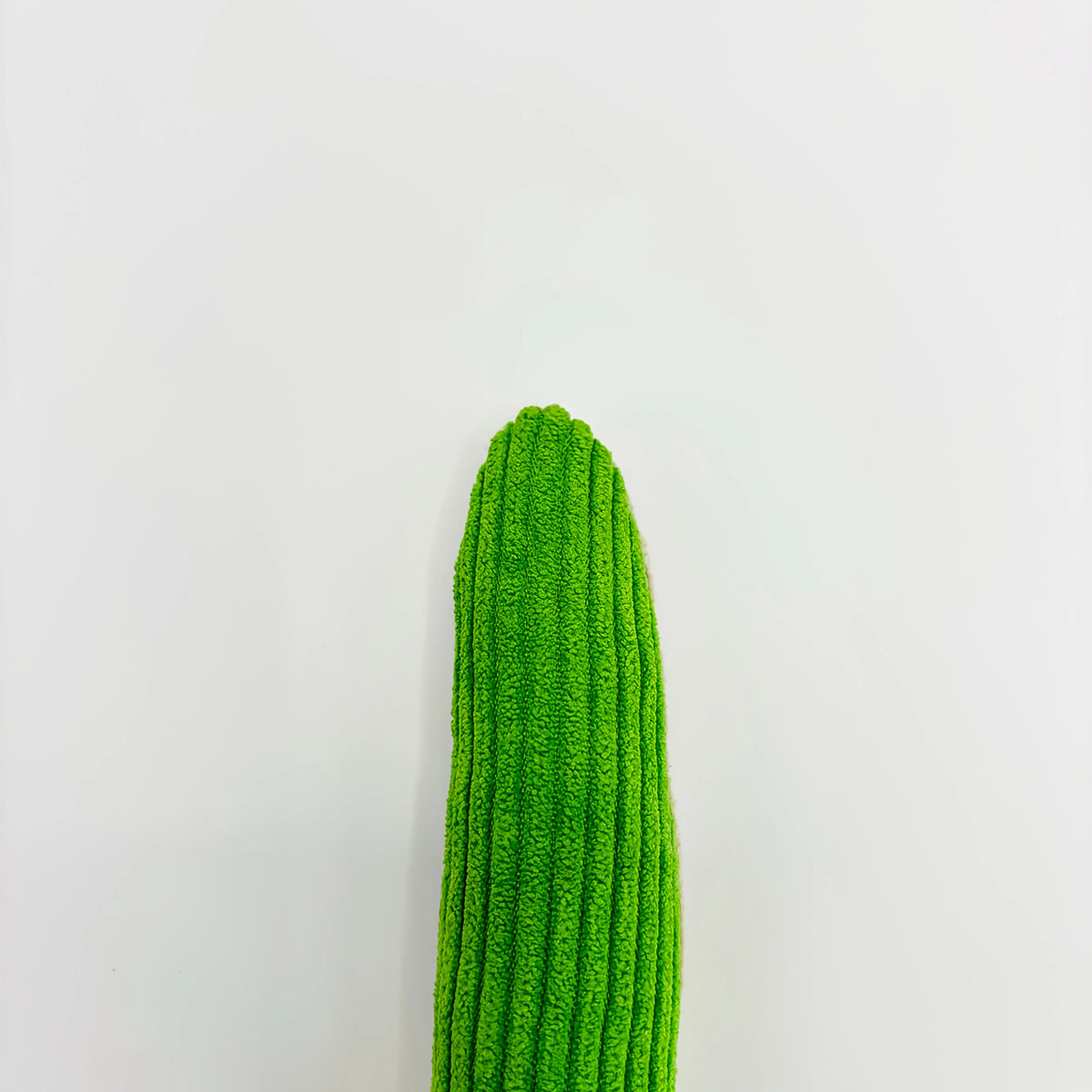 Serpiente de peluche para gatos con sonido crujiente