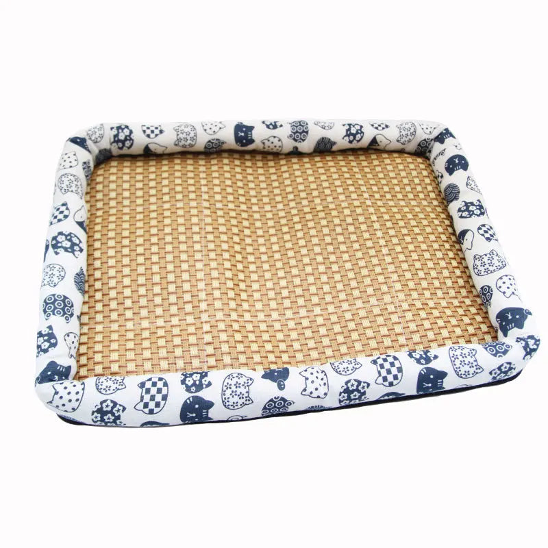 Cama de verano para mascotas con superficie tejida y apoyo