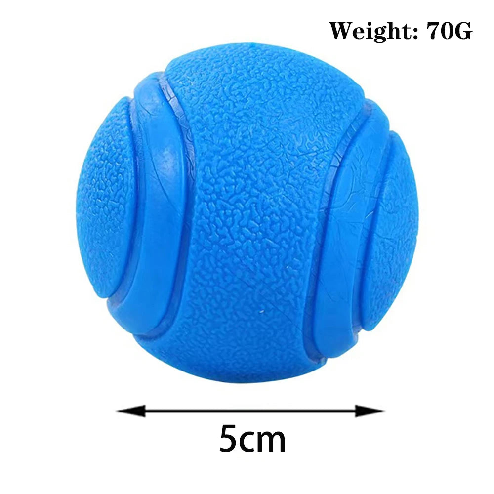 Pelota maciza de goma para juegos con perros