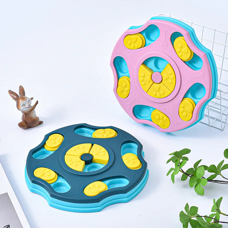 Tablero interactivo para perros con piezas deslizantes