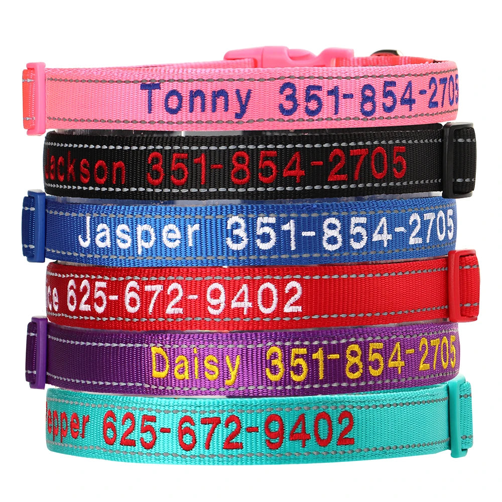 Collar reflectivo de nylon para perros con nombre bordado