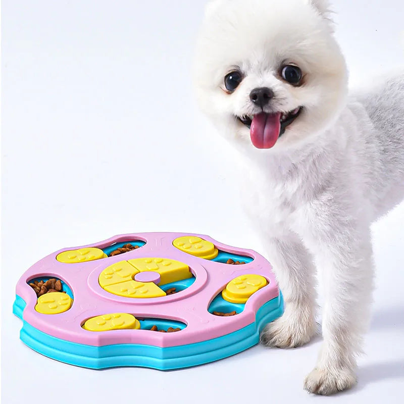 Tablero interactivo para perros con piezas deslizantes