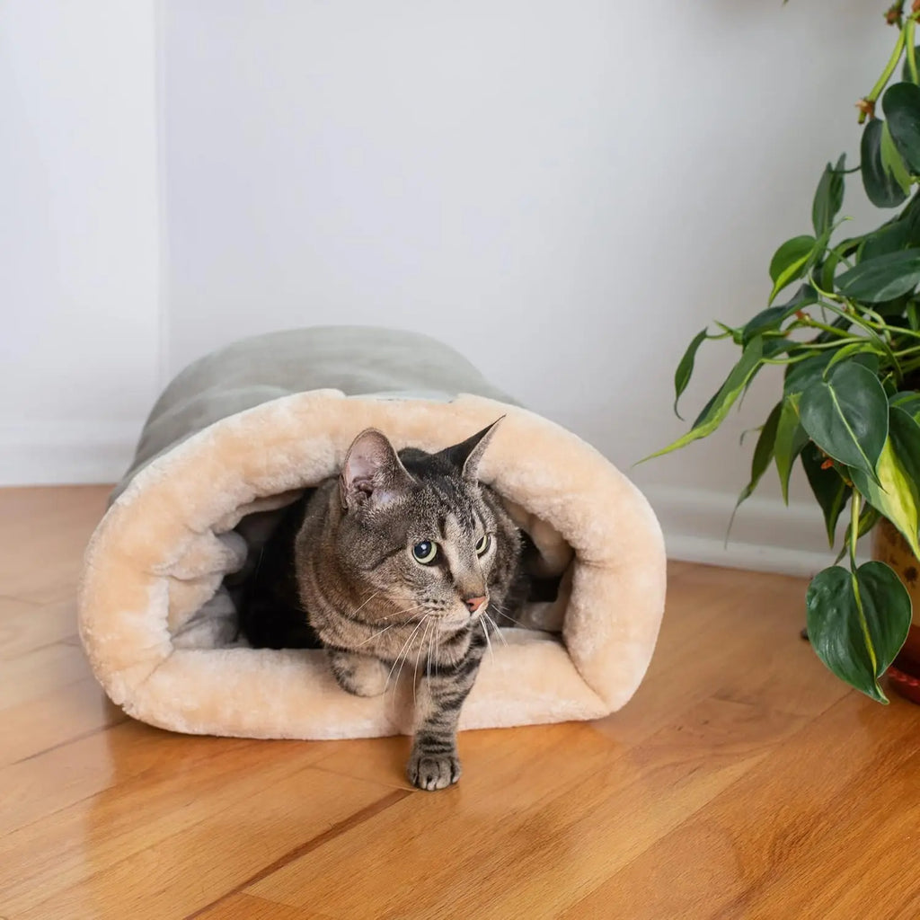 Bolsa de descanso semicerrada para gatos de 65 x 48 cm